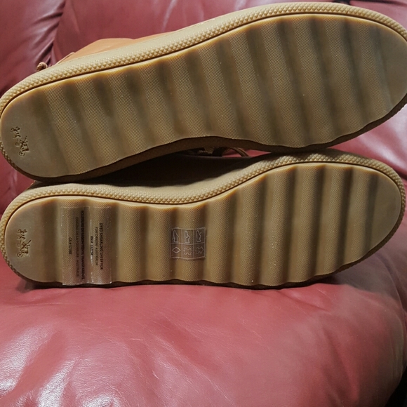 NWOT COACH LEATHER BOOTS - Picture 8 of 8